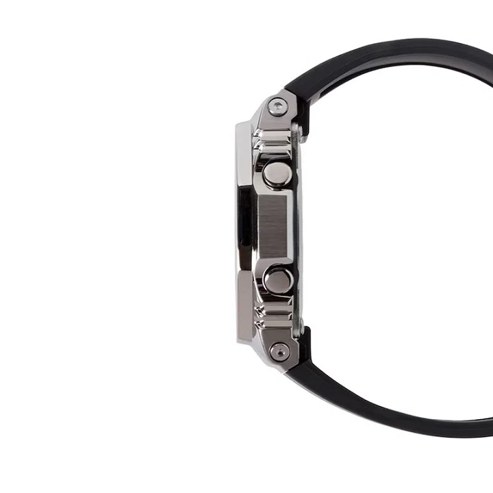 ساعت مچی اسپرت کاسیو G-Shock مدل GM-2100RW-1ADR